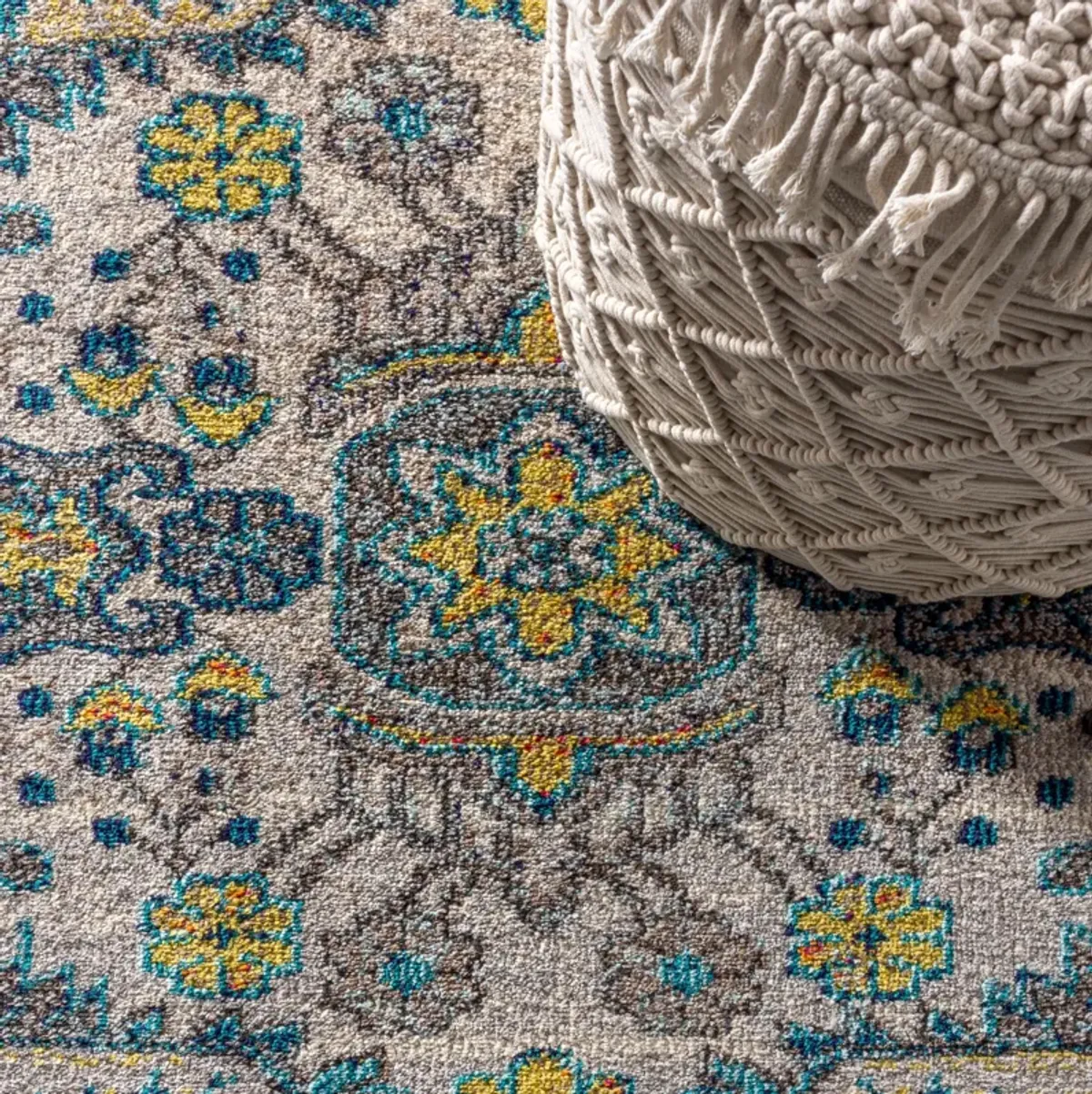 Kristina Bohemian Flair Boho Vintage Medallion Area Rug