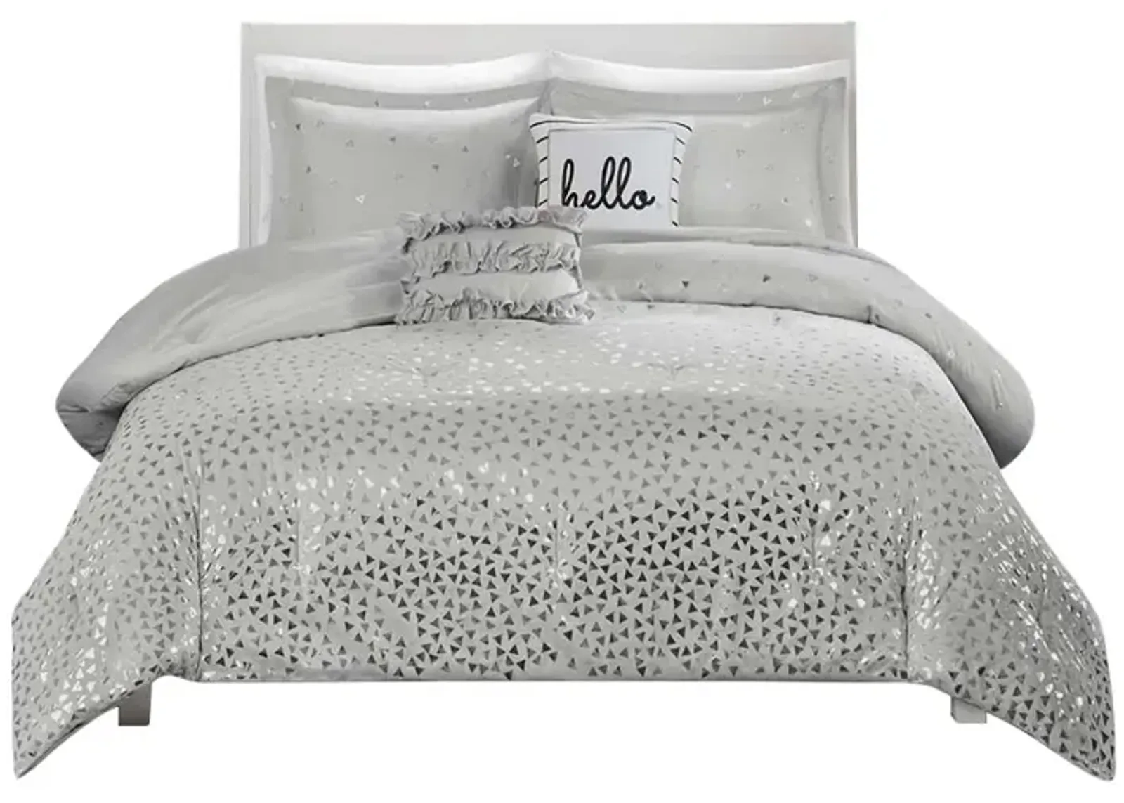 Gracie Mills Rathmore Metallic Triangle Print Comforter Set