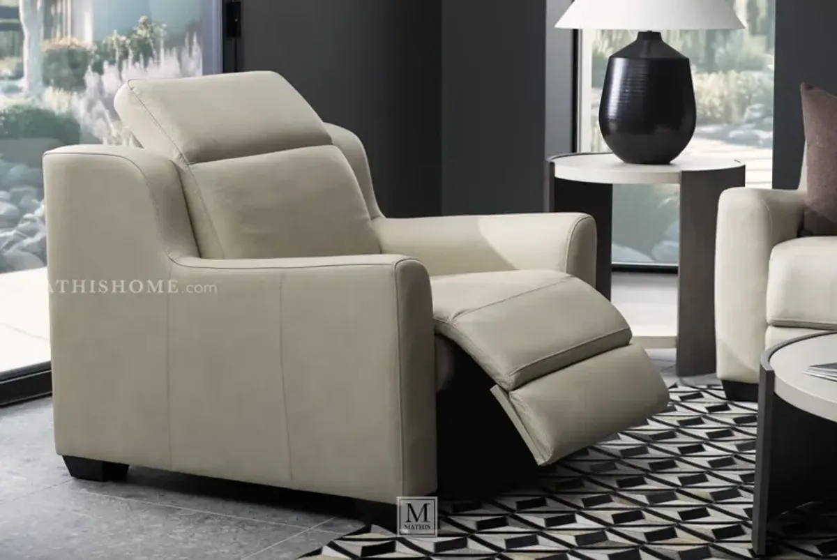 Everette Power Motion Chair