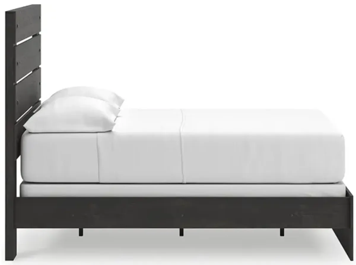 Delmorta Full Panel Bed