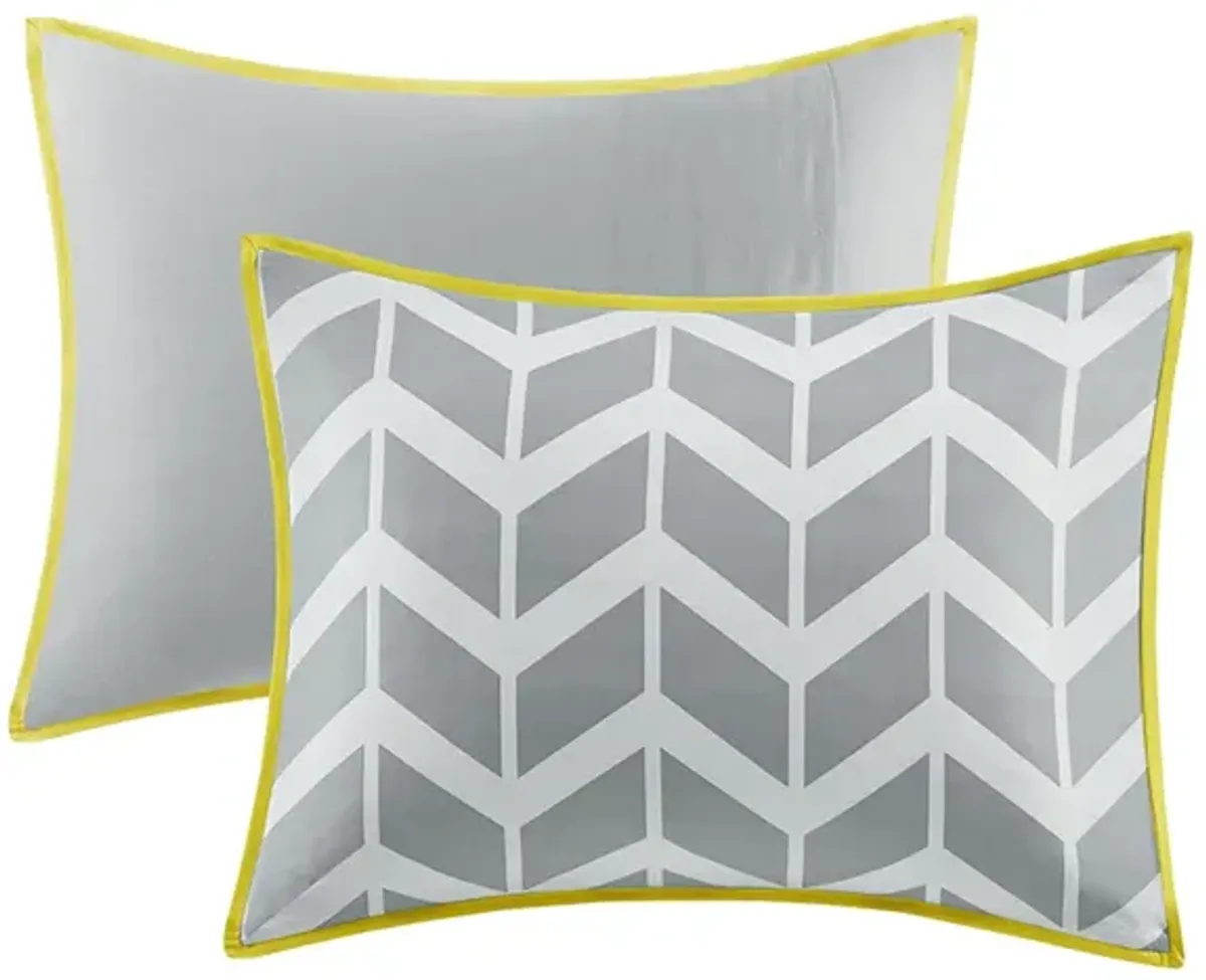 Gracie Mills Basil Chevron Bliss Comforter Set