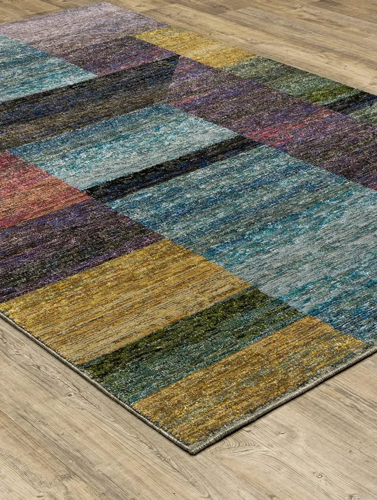 Strada 5'3" x 7'3" Multi Rug