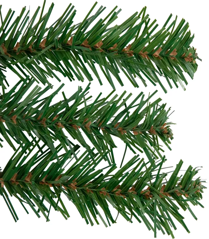 Green Winona Fir Artificial Christmas Wreath  24-Inch  Unlit