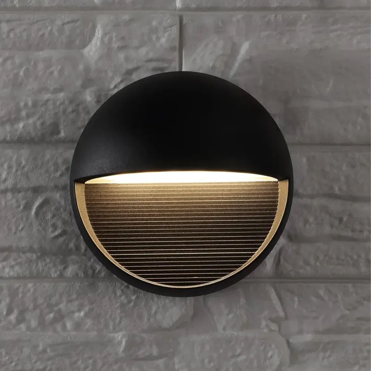 Orbe Outdoor Metal/Glass Integrated LED Wall Sconce
