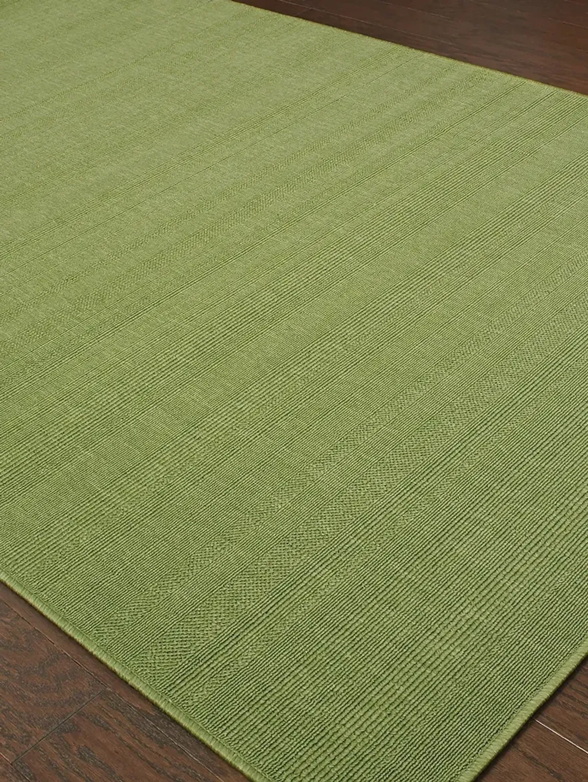 Lanai 7'3" x 10'6" Green Rug