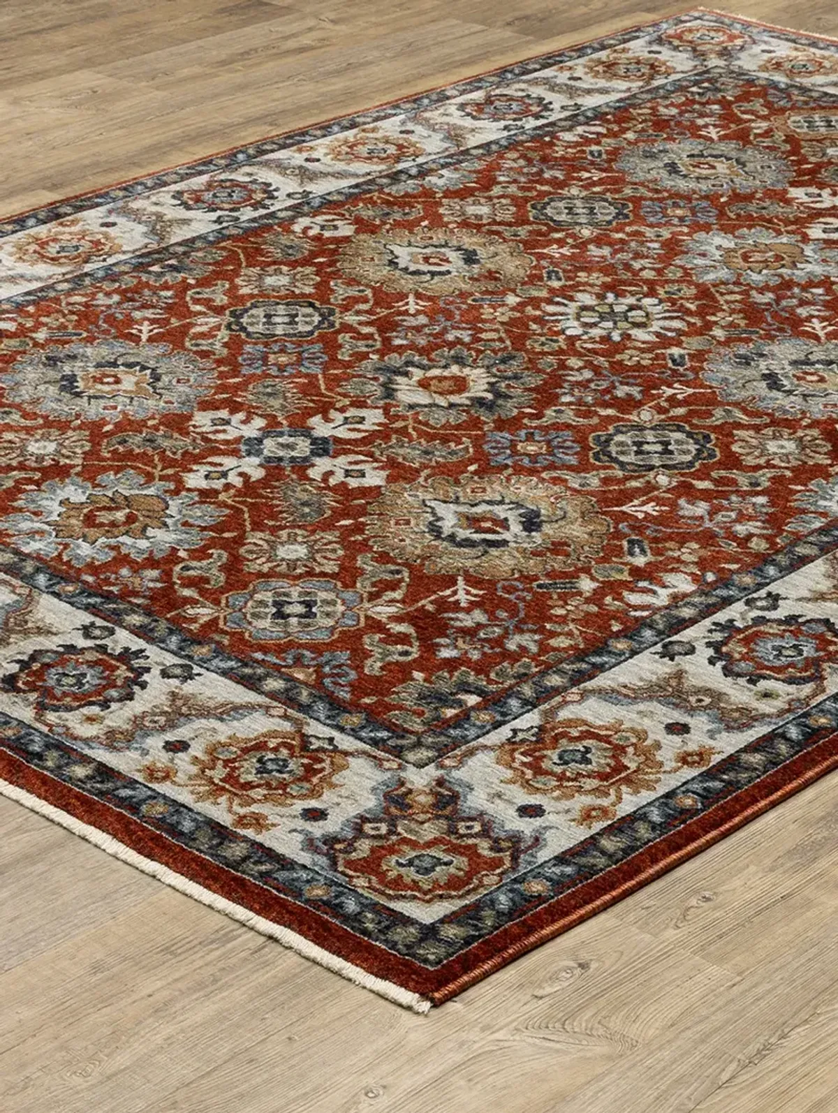 Aberdeen 2'3" x 7'6" Red Rug