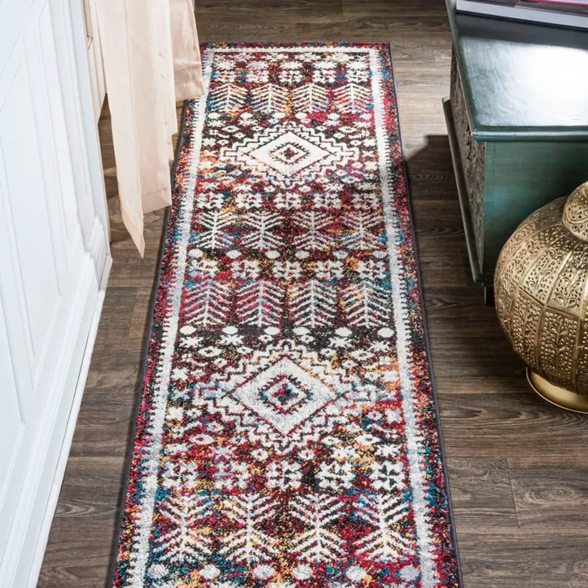 Dhiya Distressed Kilim Area Rug