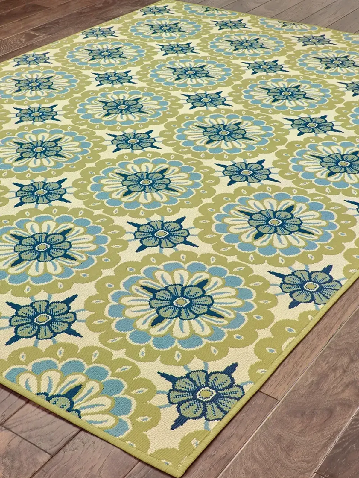 Caspian 6'7" x 9'6" Green Rug