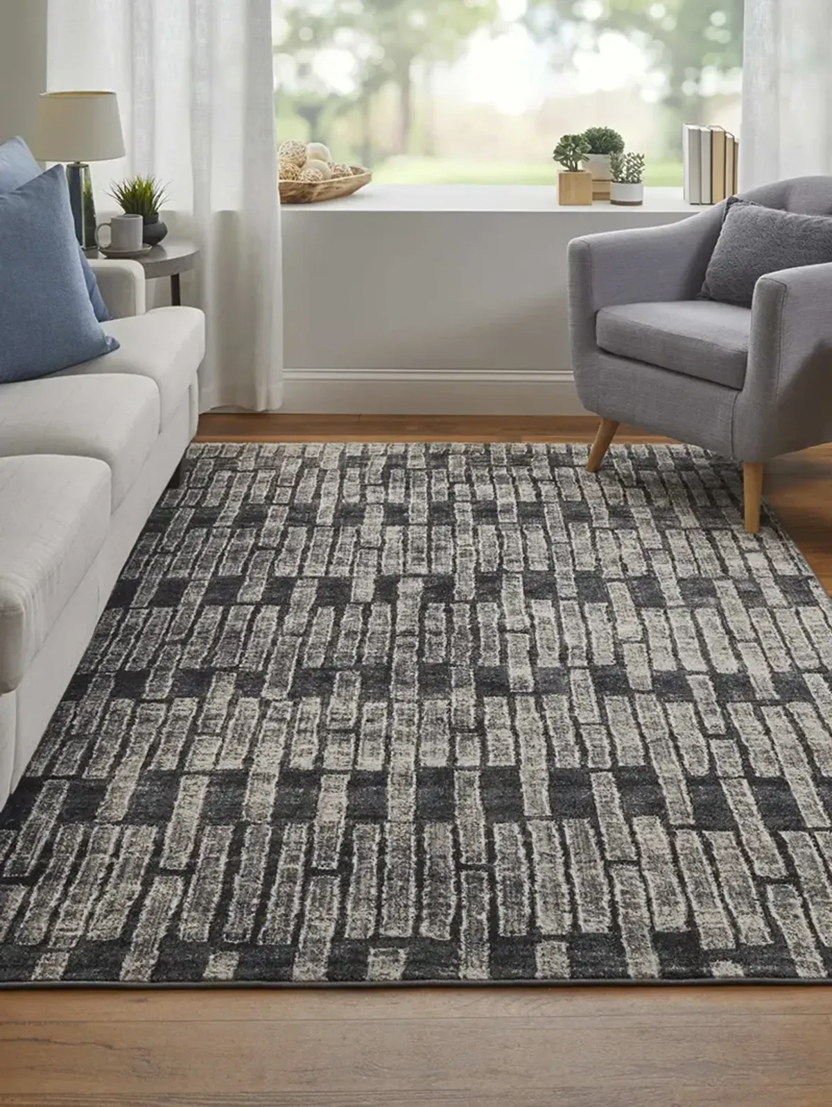 Kano 39LKF Gray/Black/Ivory 2'7" x 8' Rug