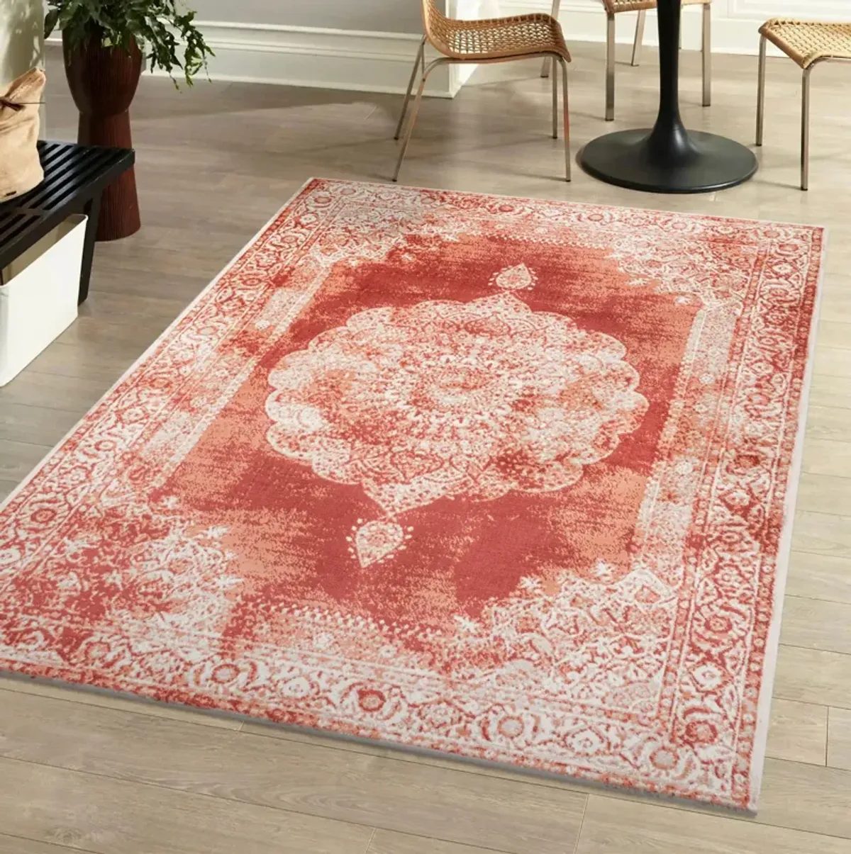 Kelly Rosalia Cottage Medallion Area Rug