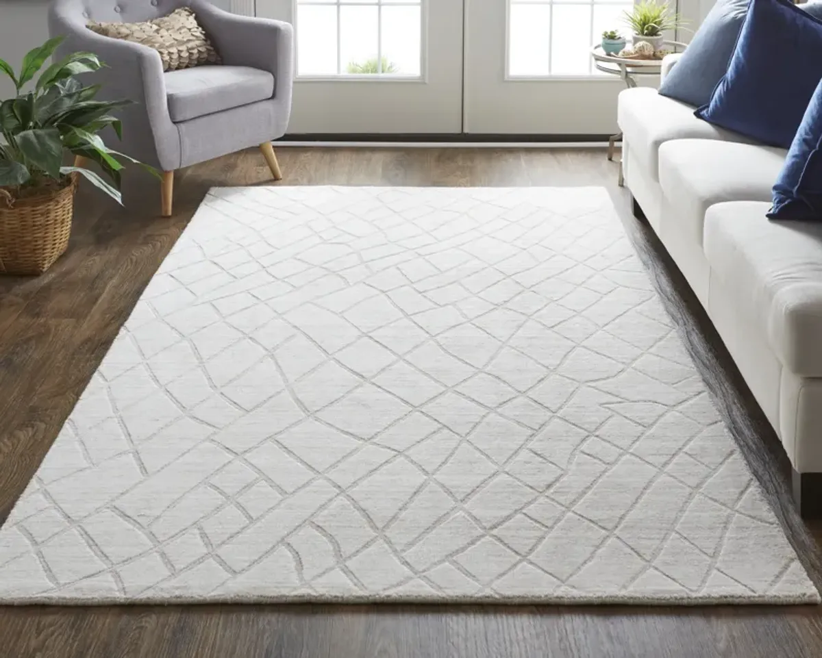 Redford 8846F Ivory/Gray 5' x 8' Rug