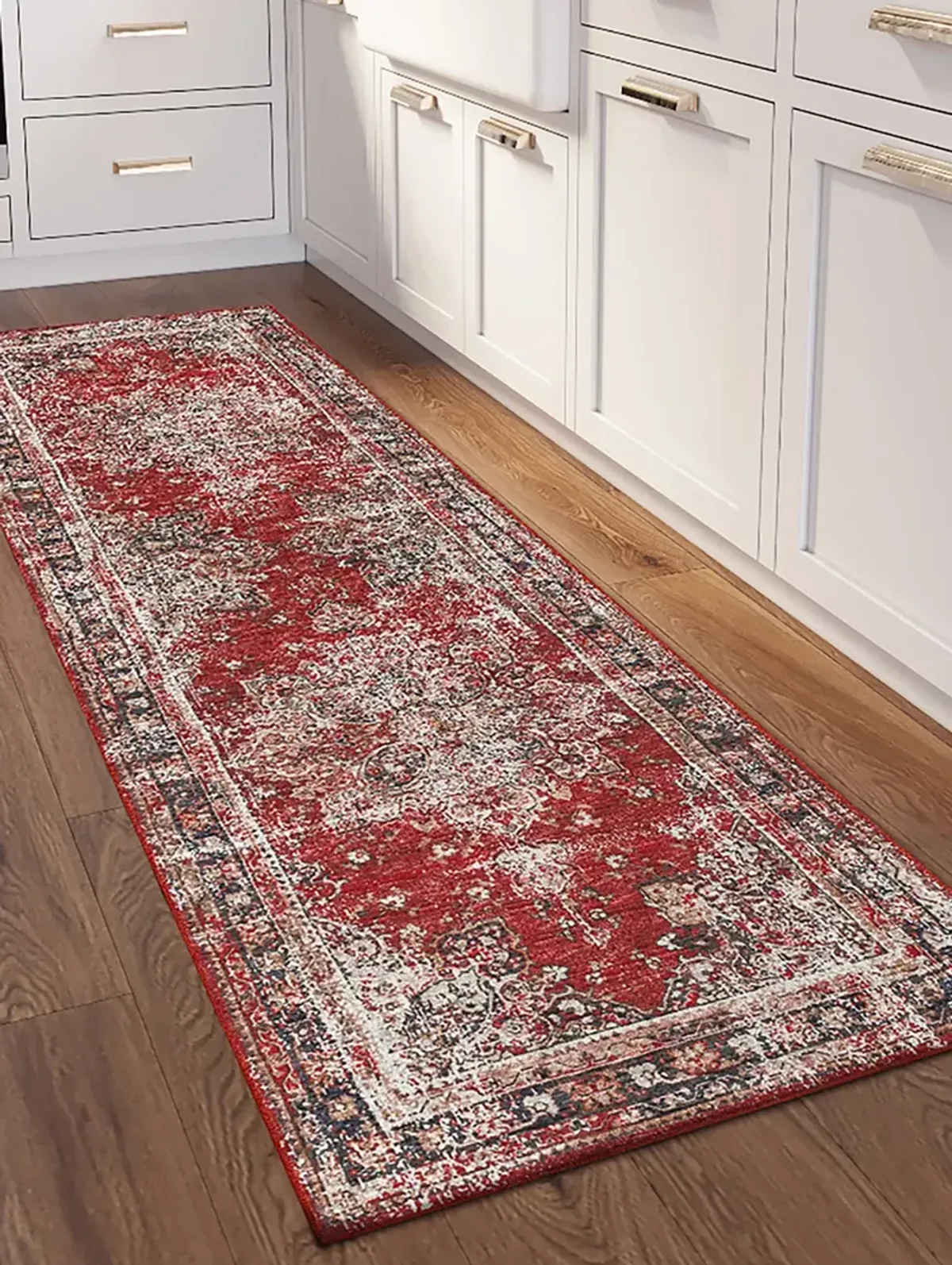 Jericho JC6 Garnet 2'6" x 8' Rug