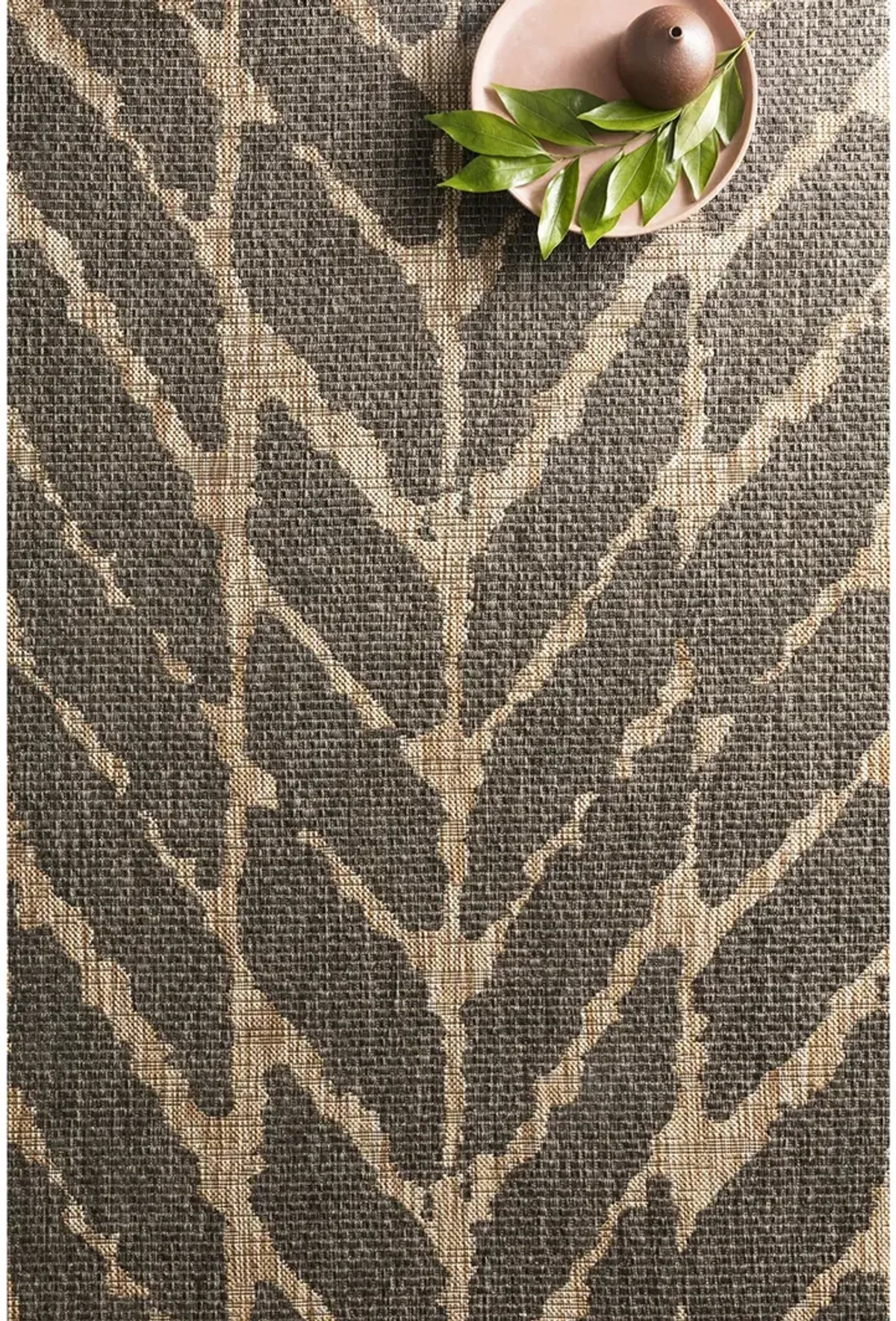 Isle IE02 Charcoal/Mocha 5'3" x 7'7" Rug