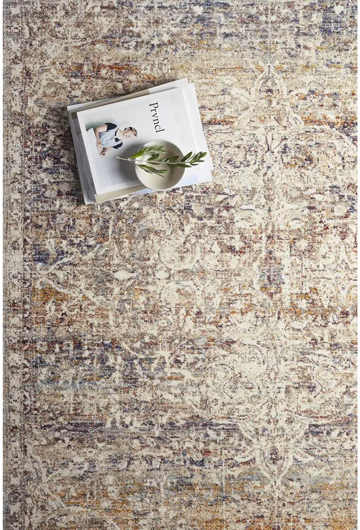 Sorrento SOR04 2'7" x 8'" Rug