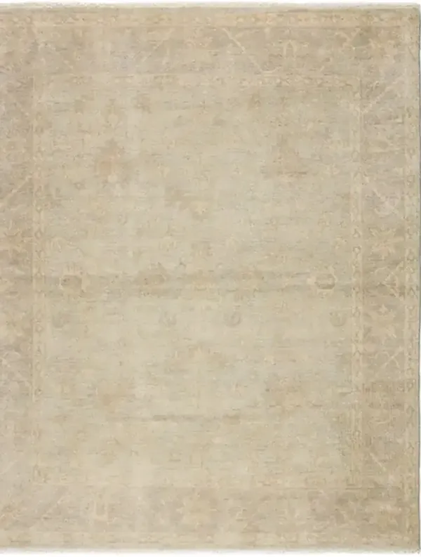 Eloquent Verity Gray 8' x 11' Rug
