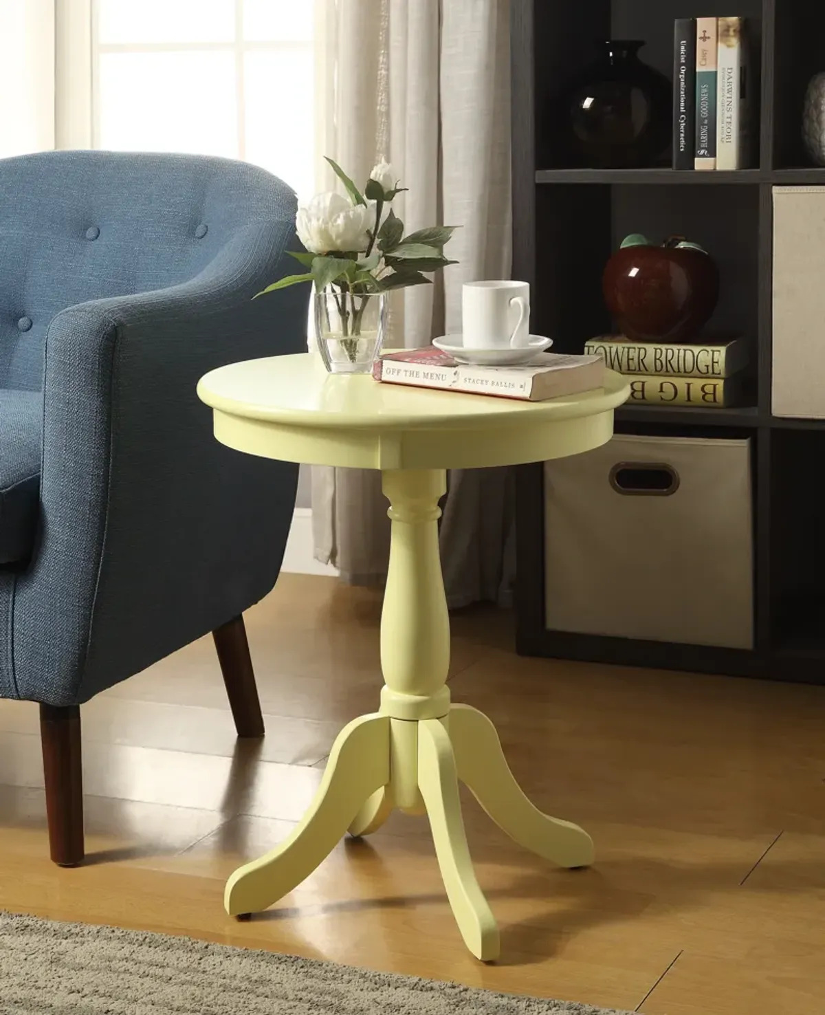 ACME Alger Accent Table, Light Yellow