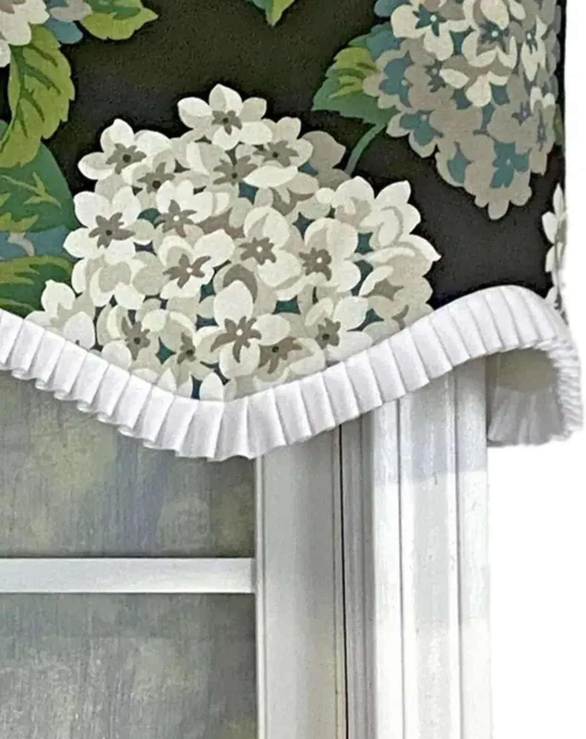 RLF Home Hydrangea Ruffled Provance valance Navy. 3" Rod Pocket 50"W x 17"L