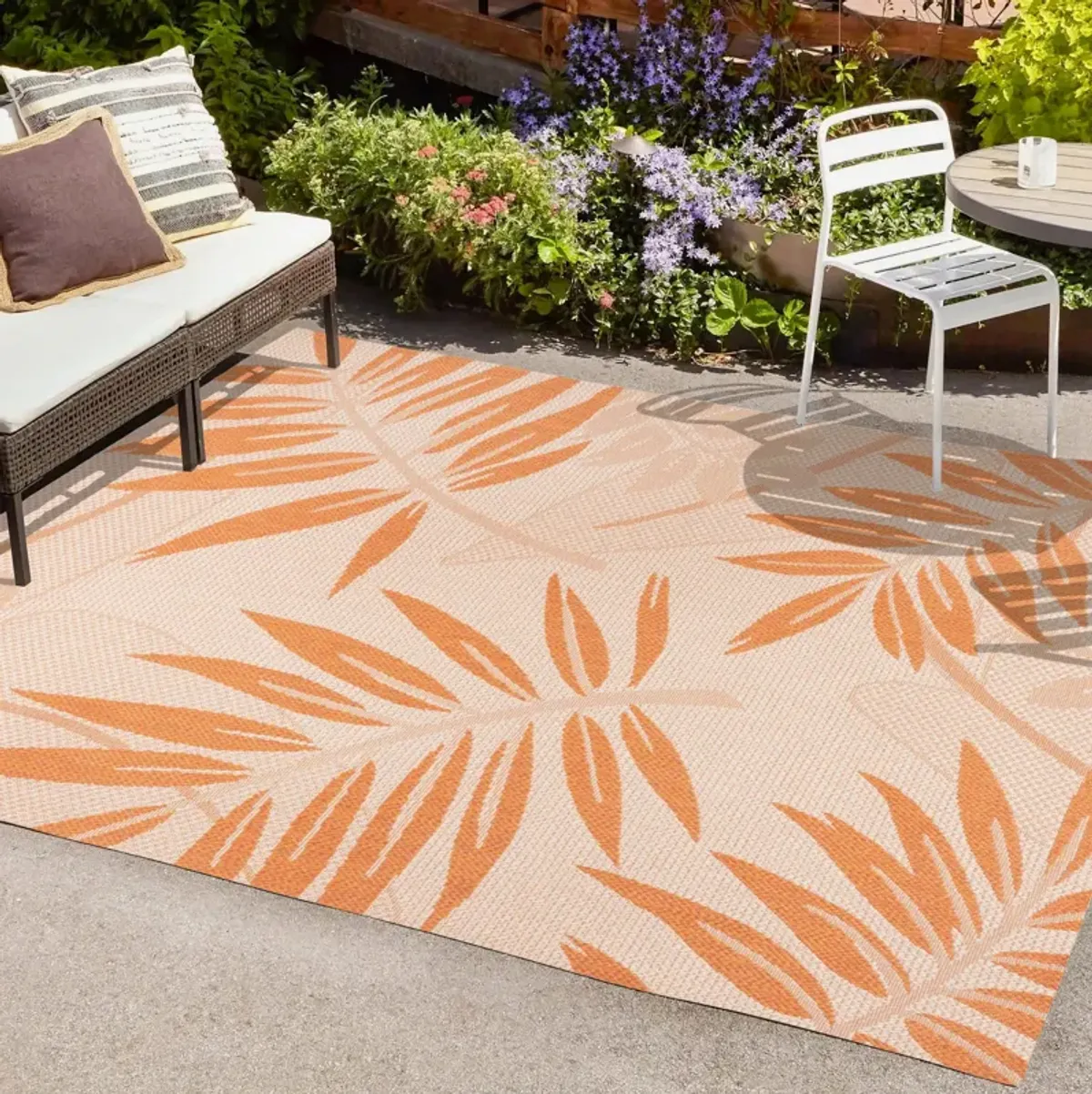 Havana Tropical Palm Leaf Indoor/Outdoor Area Rug