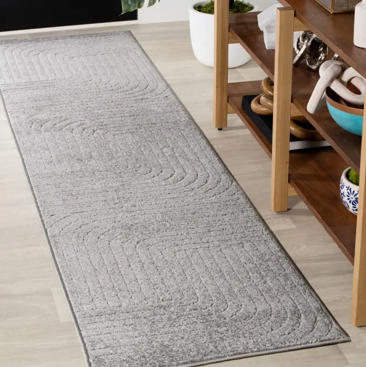 Odense High-Low Minimalist Angle Geometric Indoor Area Rug