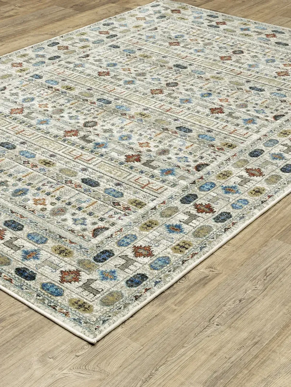 Venice 3'10" x 5'5" Ivory Rug