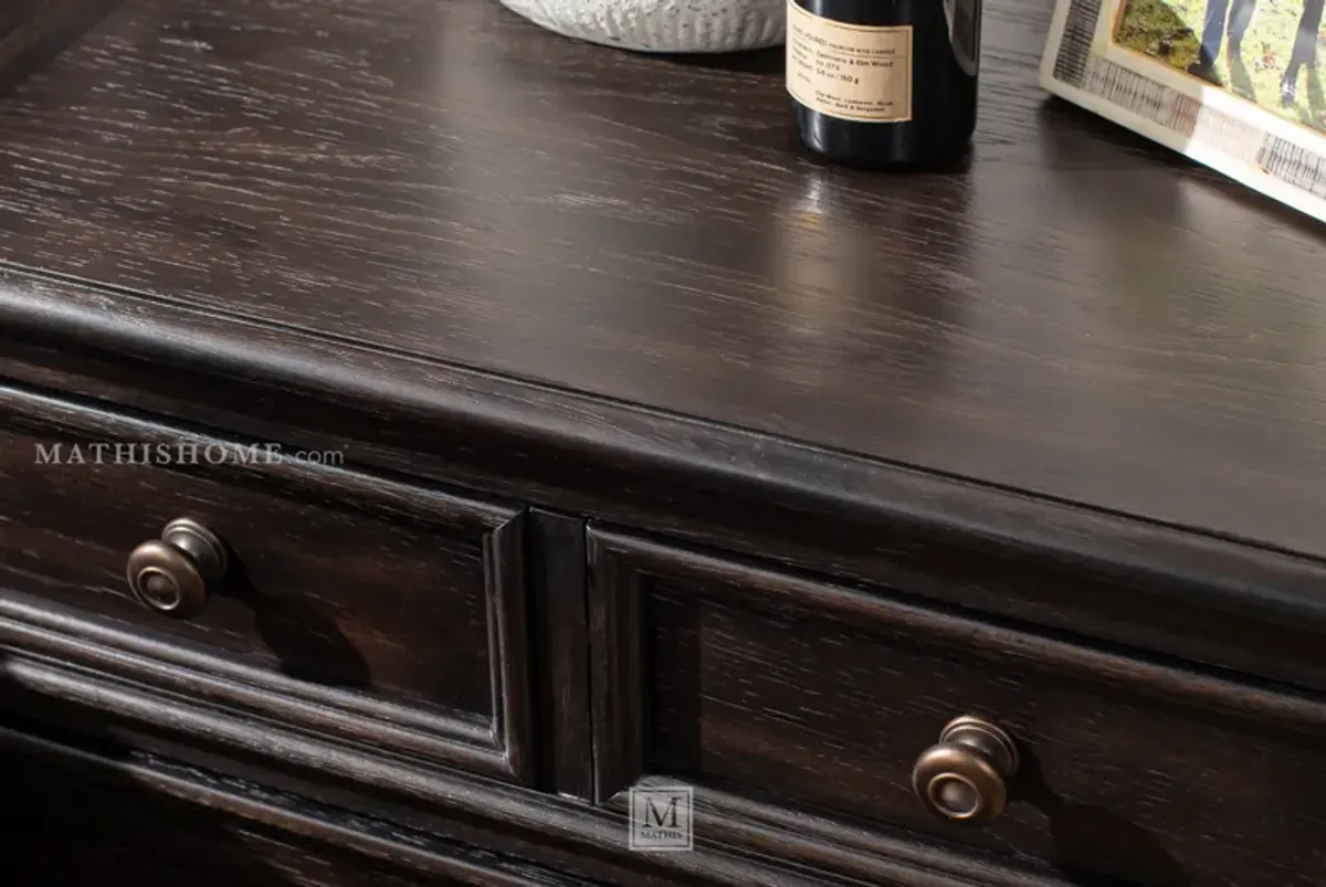 Hickory Creek 3-Drawer Nightstand