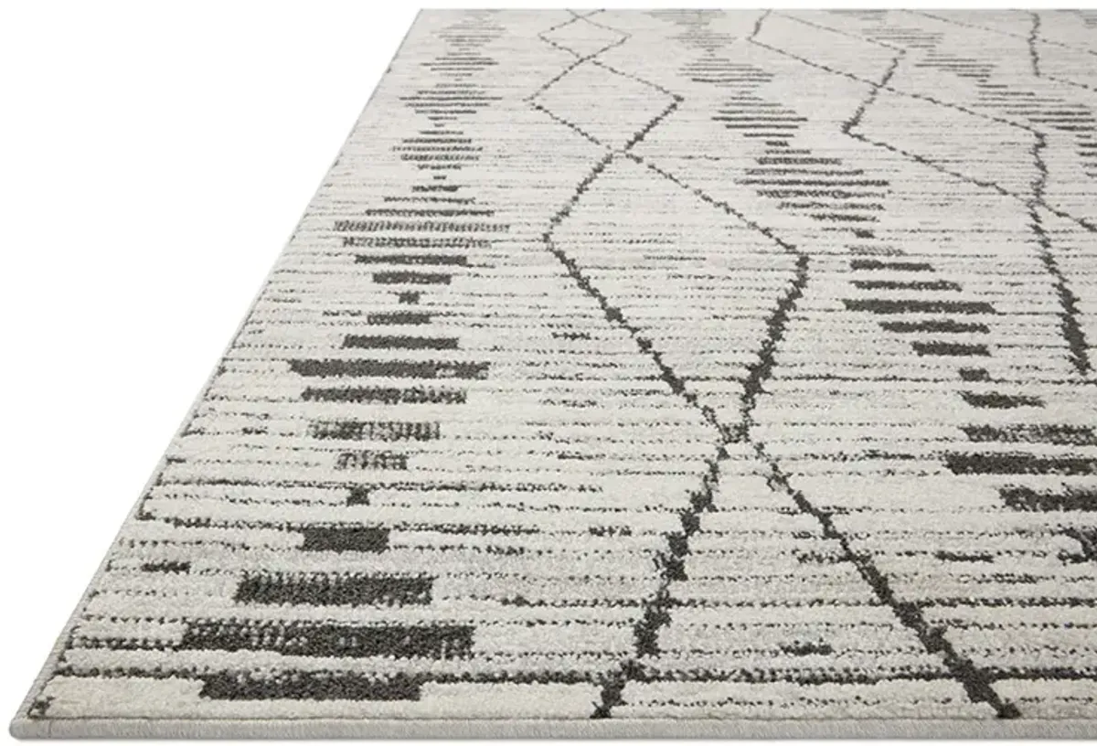 Kamala KAM02 2'7" x 8'" Rug