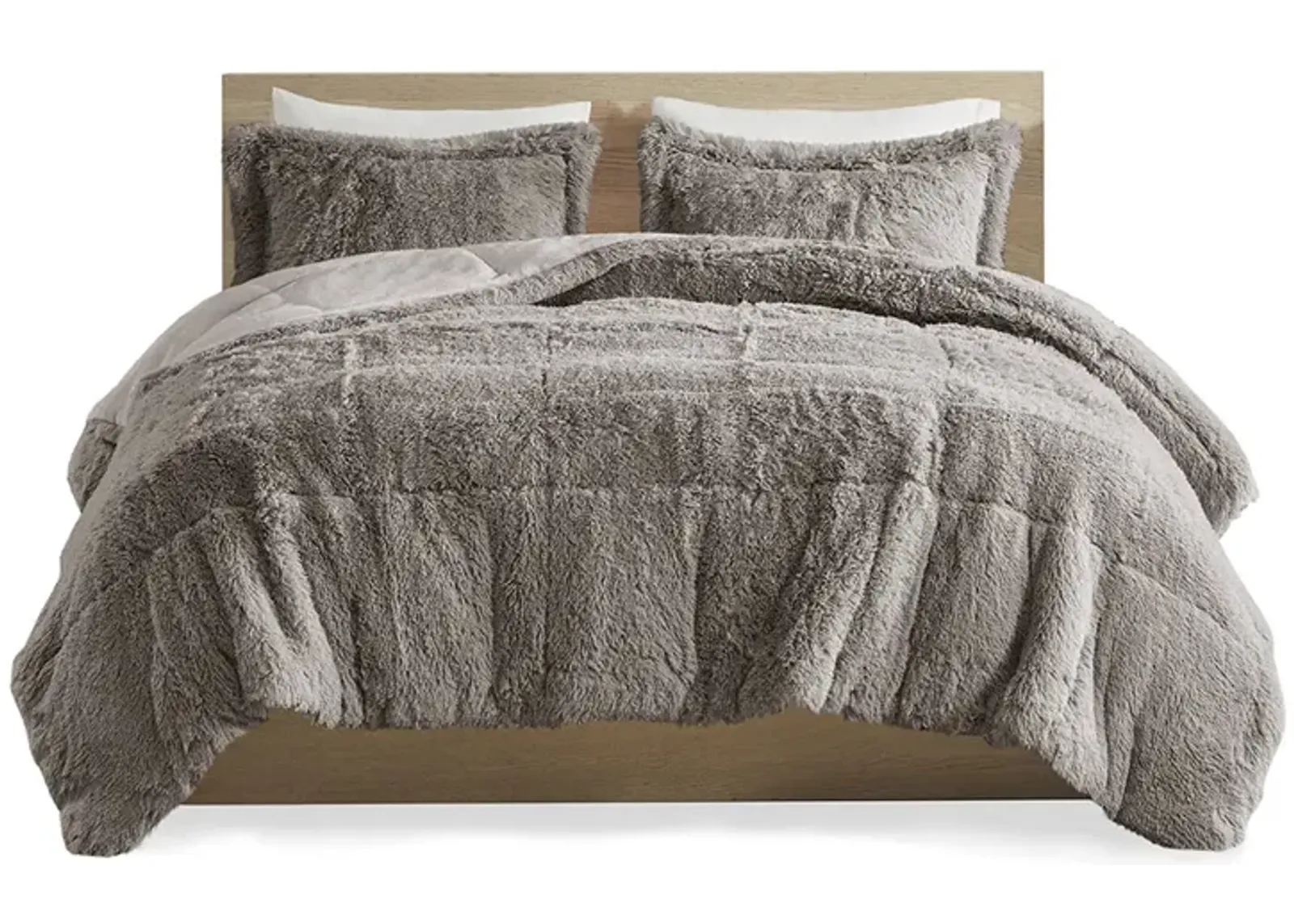 Gracie Mills Susie Contemporary Shaggy Long Fur Comforter Set