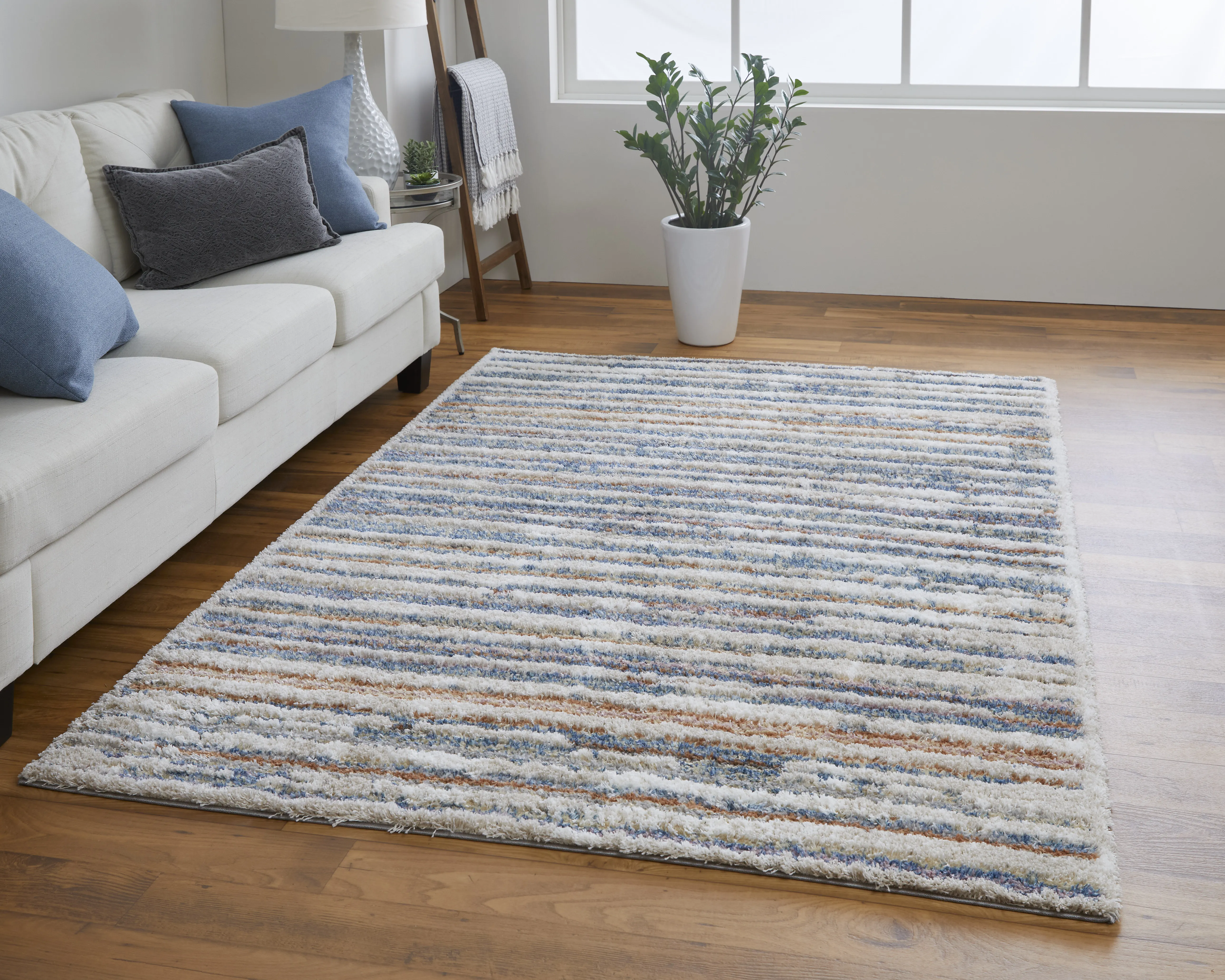 Mynka 39IEF Ivory/Blue/Orange 2' x 3' Rug