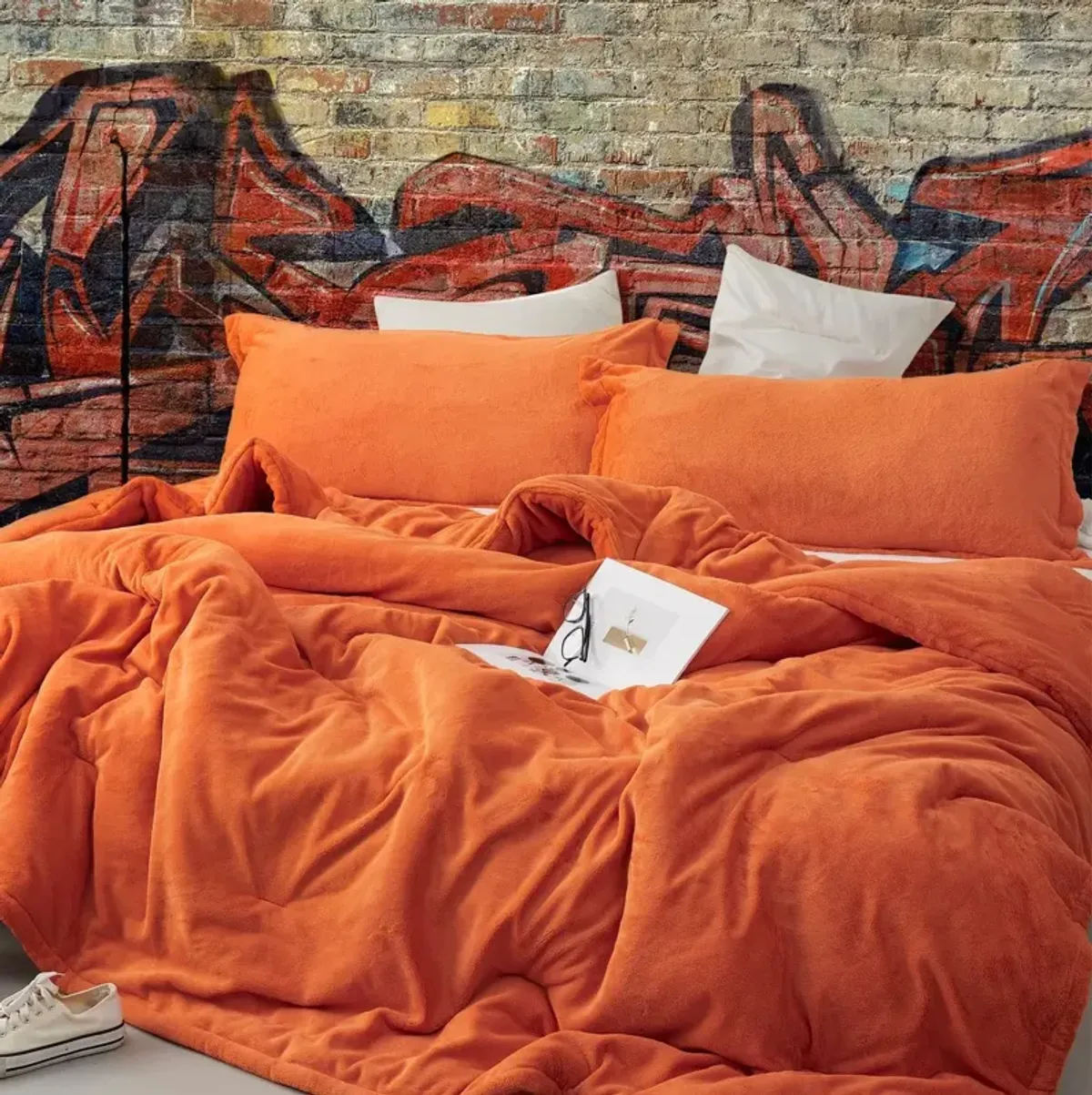 Neon Nights - Coma Inducer� Oversized Comforter Set