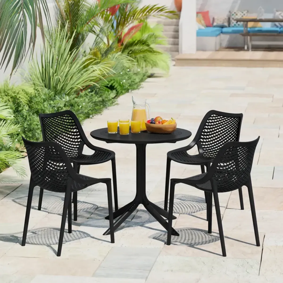 WestinTrends 31.5" Round Plastic Outdoor Patio Dining Table for 4
