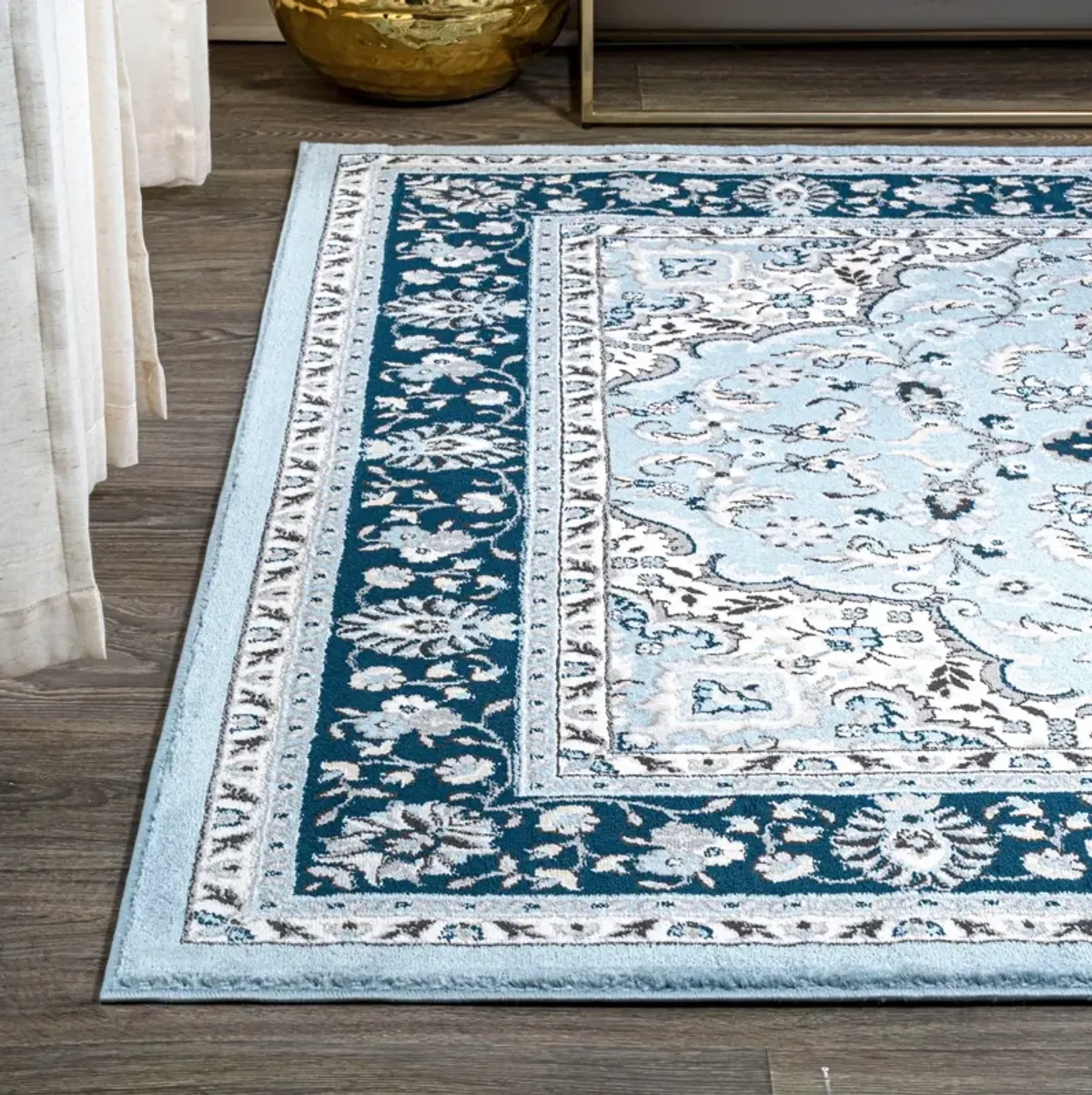 Palmette Modern Persian Floral Area Rug