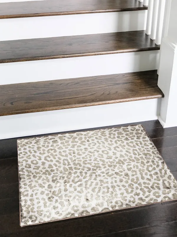 Akina AK2 Stone 2'3" x 7'6" Rug