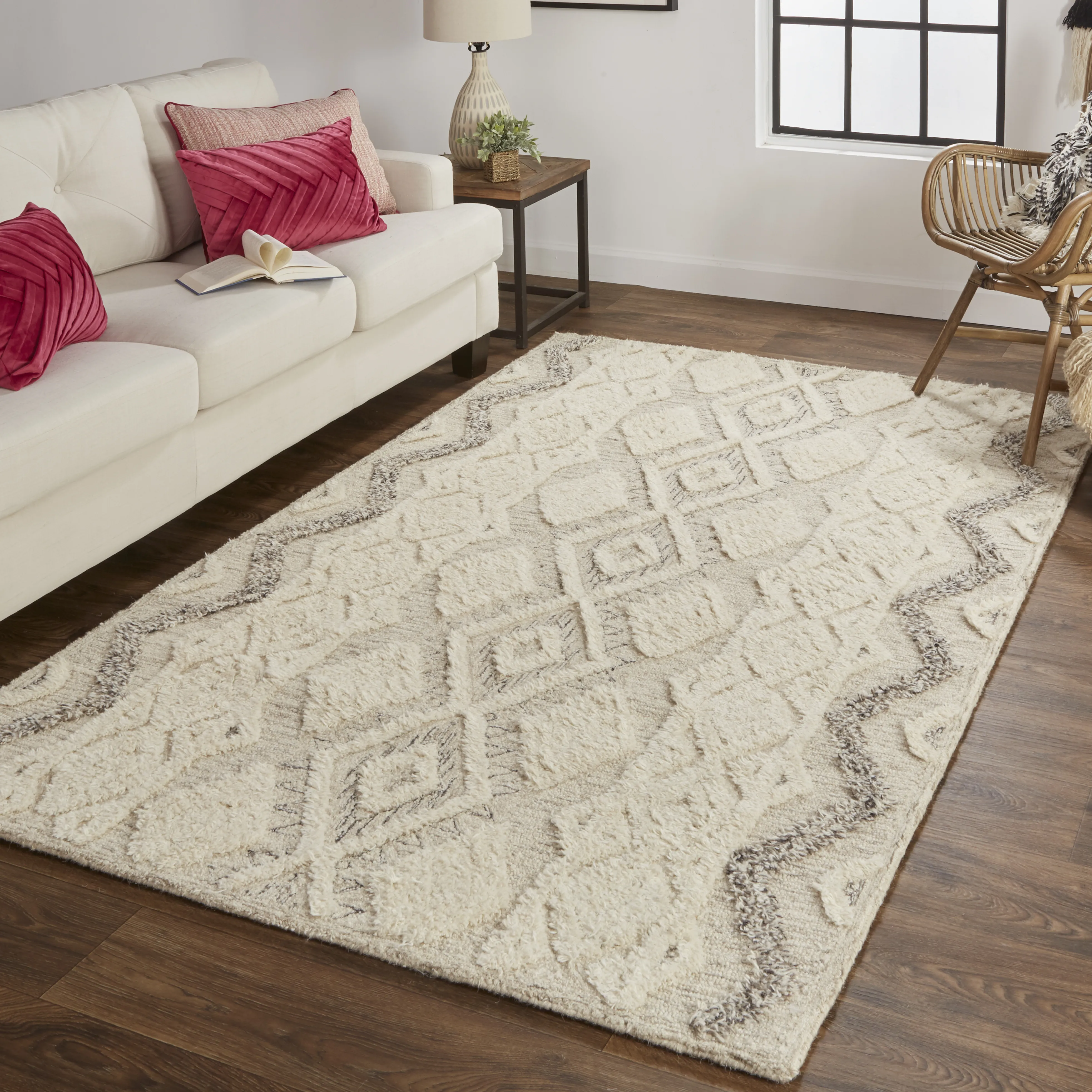 Anica 8006F Ivory/Taupe/Gray 5' x 8' Rug