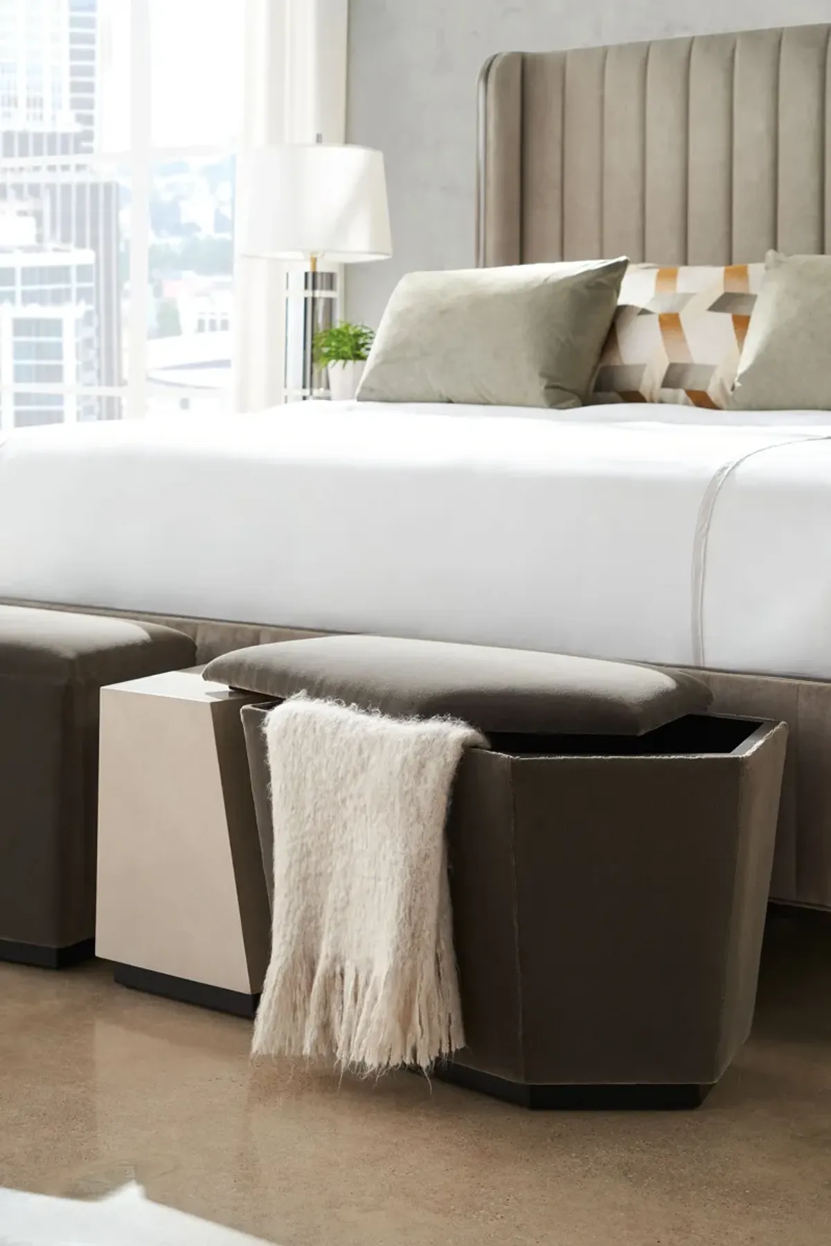 Continuum Queen Bed