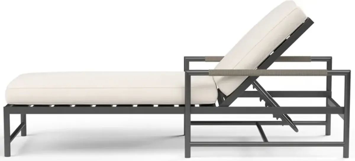 Pietra Chaise in Echo Ash, No Welt