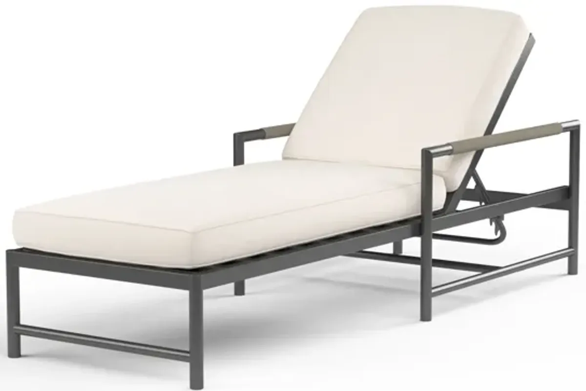 Pietra Chaise in Echo Ash, No Welt