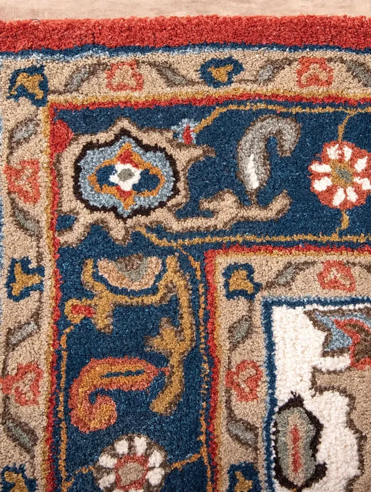 Sapphire SAH449 Red 7'9" x 9'9" Rug