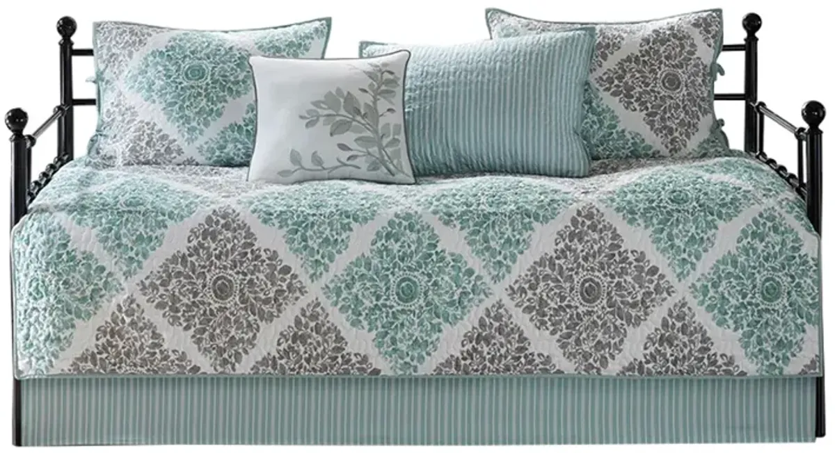 Gracie Mills Mitchell 6-Piece Reversible Daybed Bedding Set