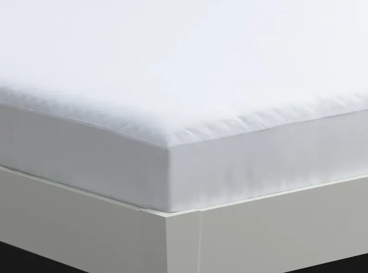 BG Basic Full Mattress Protector