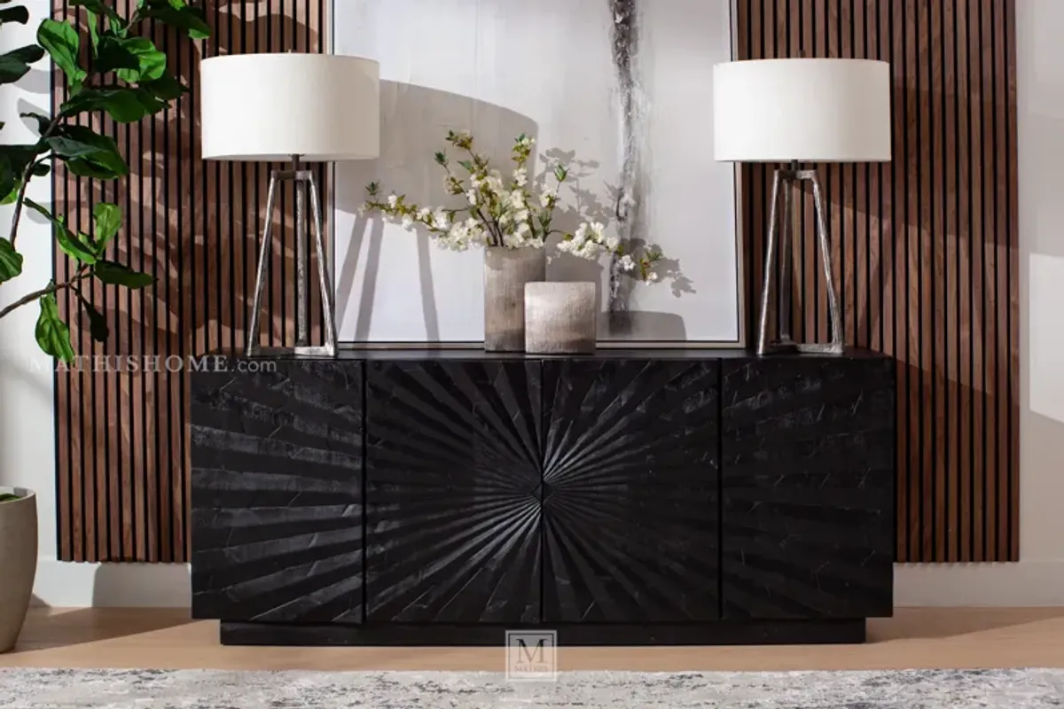 Commerce & Market Open Space Entertainment Console