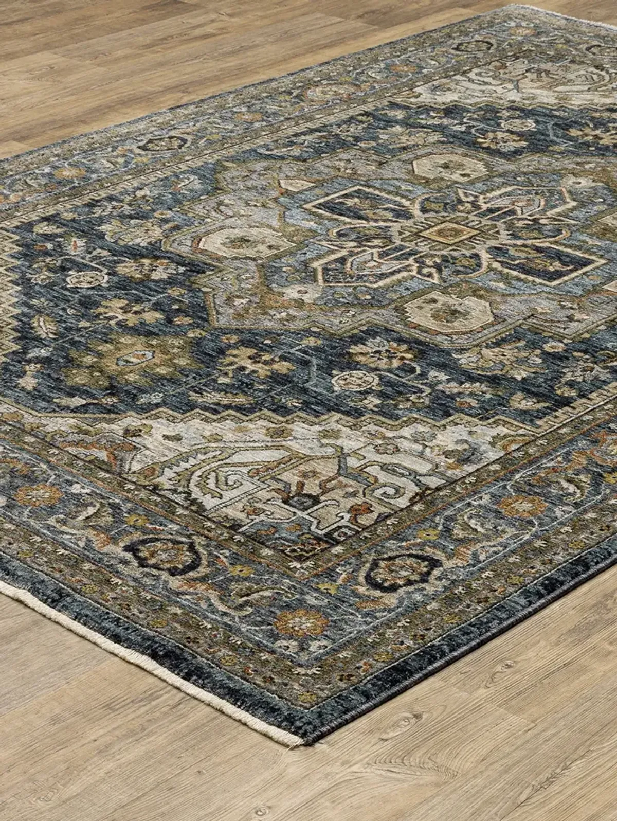 Aberdeen 2'3" x 7'6" Blue Rug