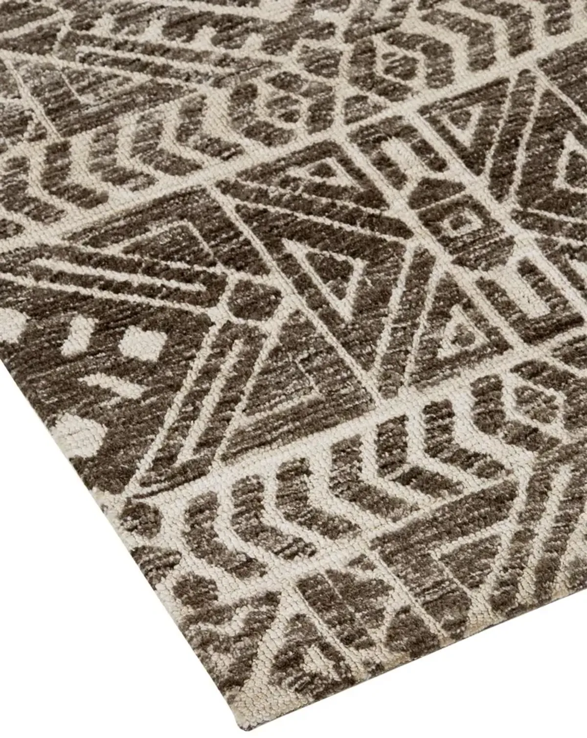 Colton 8627F Brown/Taupe/Ivory 2' x 3' Rug