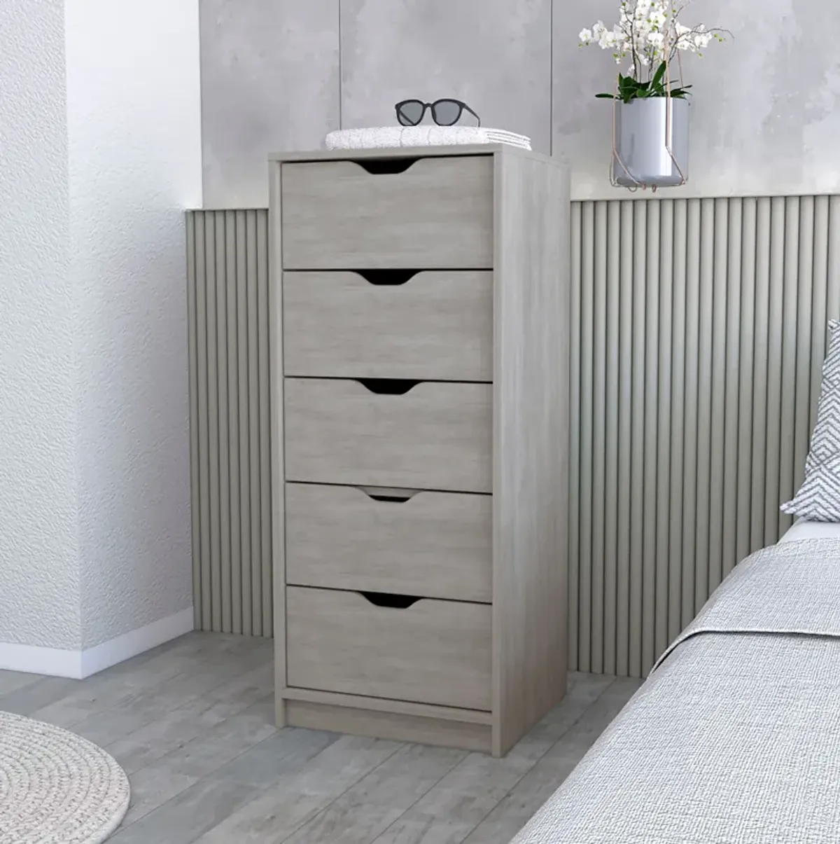 Dillon 5 Narrow Drawer Dresser