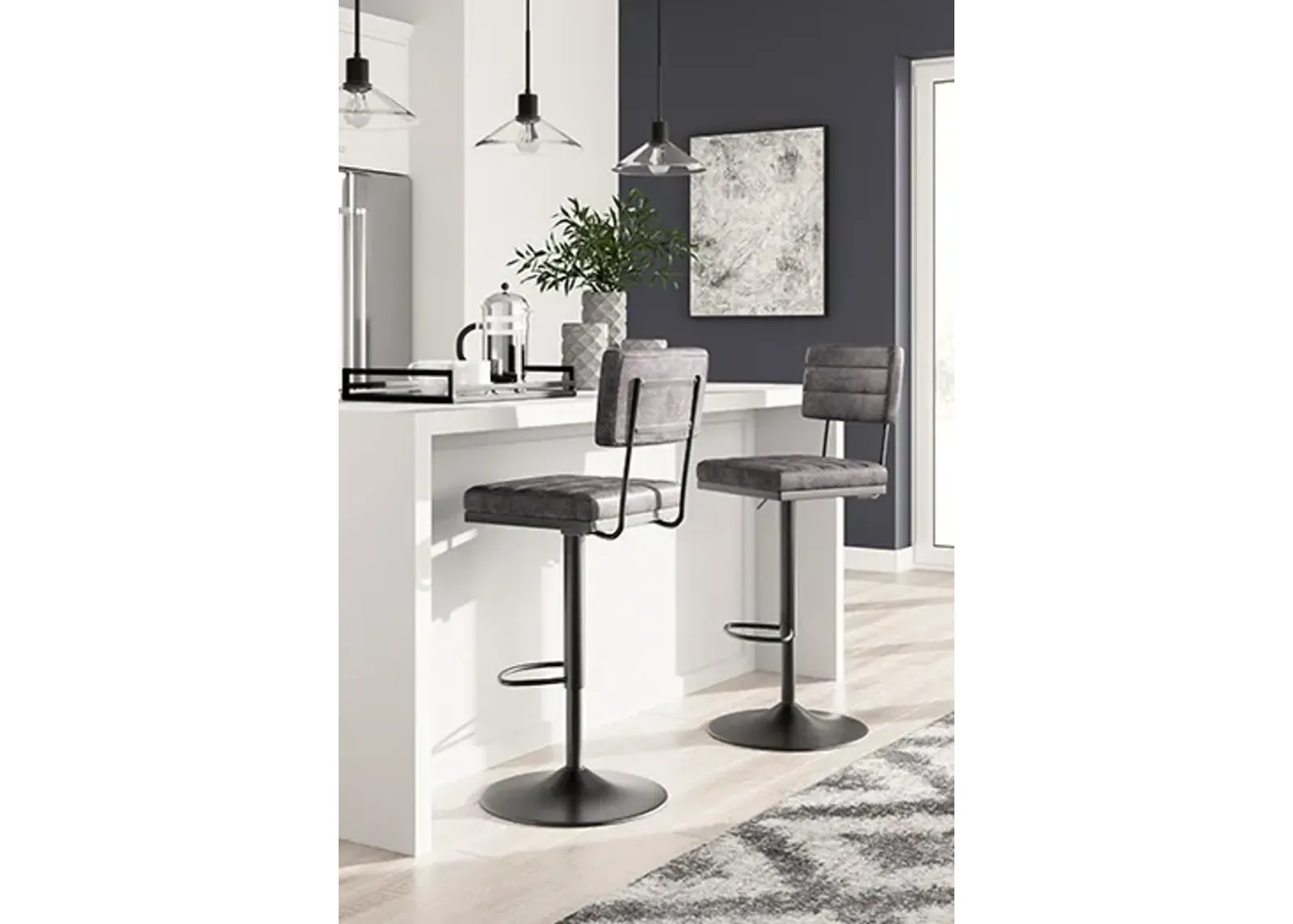 Strumford Tall Swivel Barstool (Set of 2)