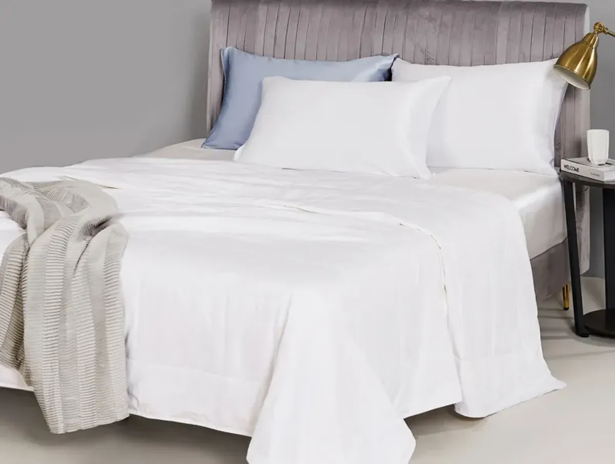 MOMMESILK Washable & Breathable Silk Comforter