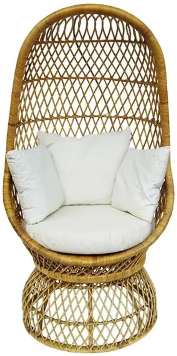 Rattan Capsule Chair