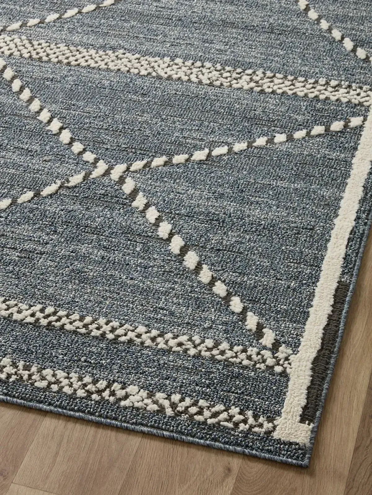 Fabian FAB01 2'7" x 12'" Rug