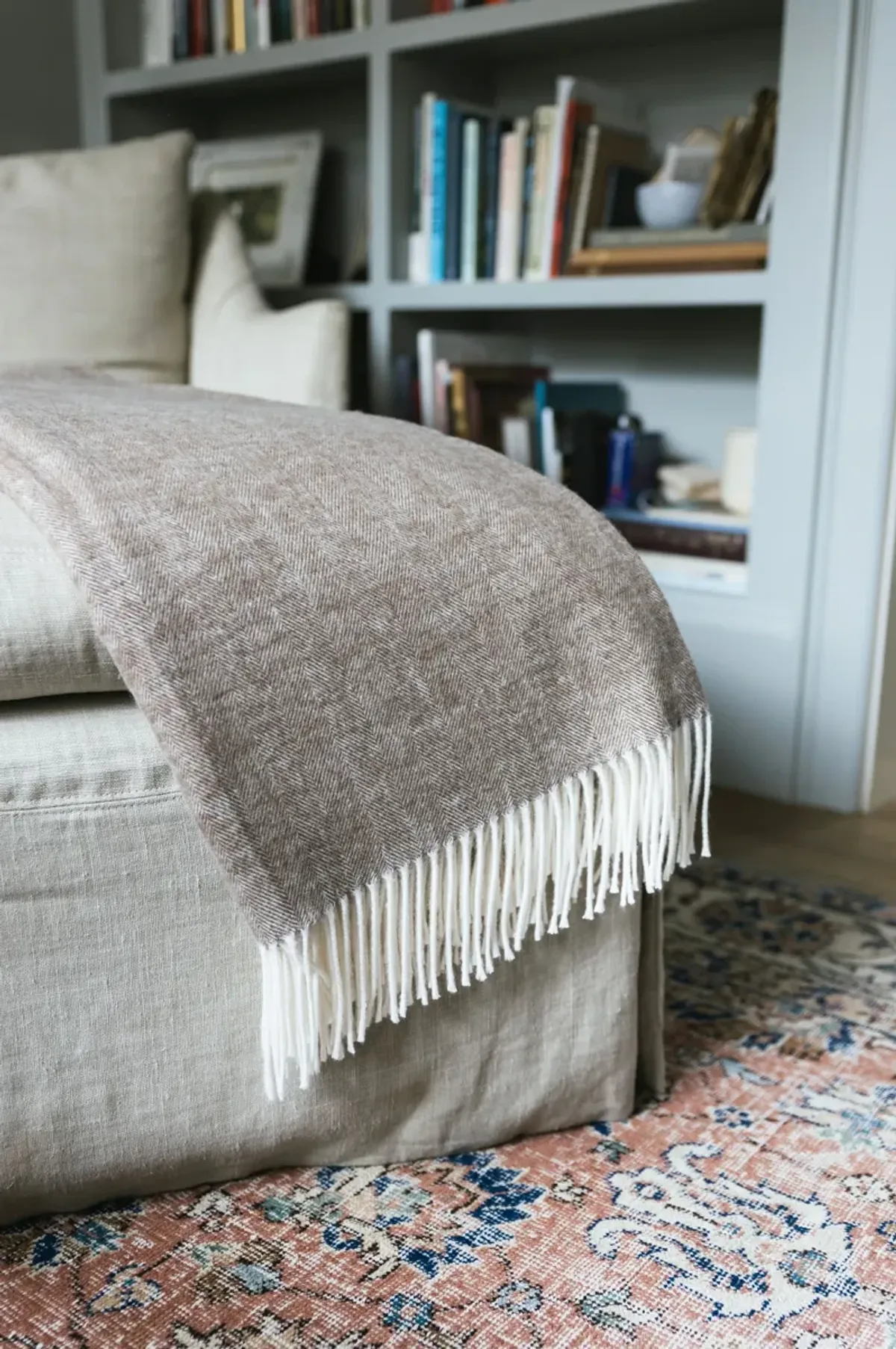 Bamboo Herringbone Tassel Throw