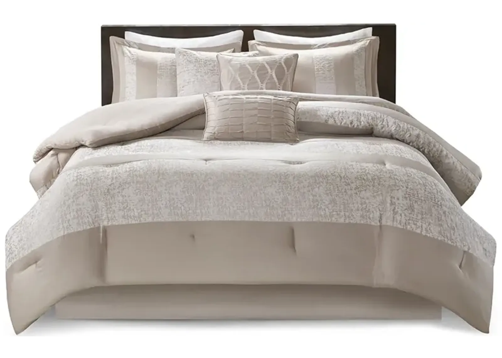 Gracie Mills Donnie 7-Piece Chenille Jacquard Comforter Set