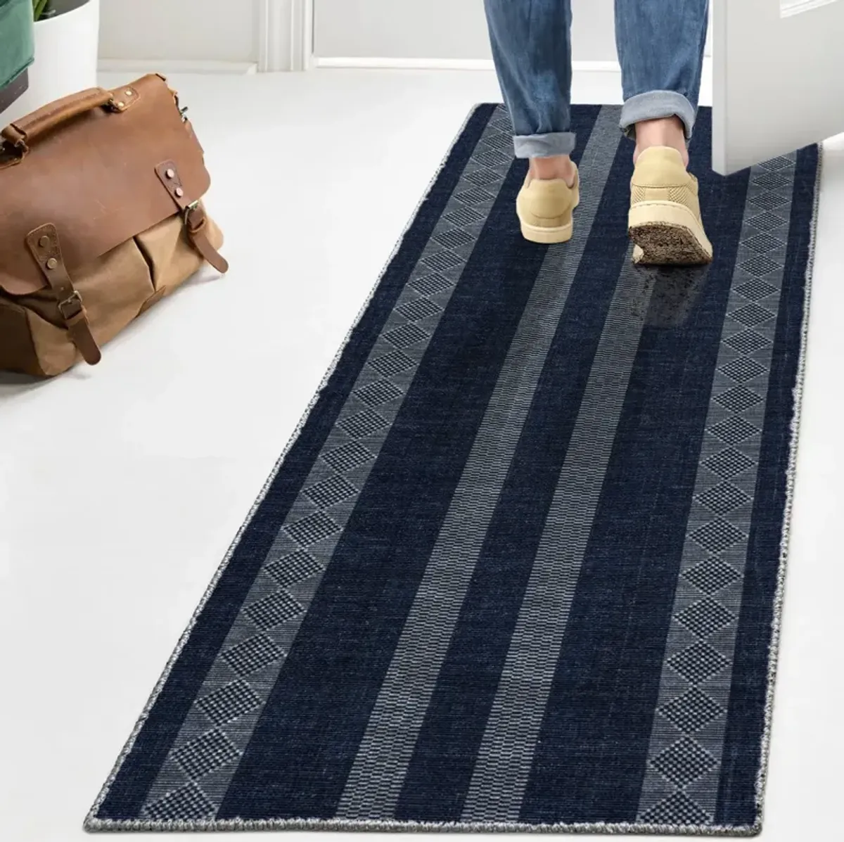 Nautisk Trellis Stripe Machine Washable Area Rug